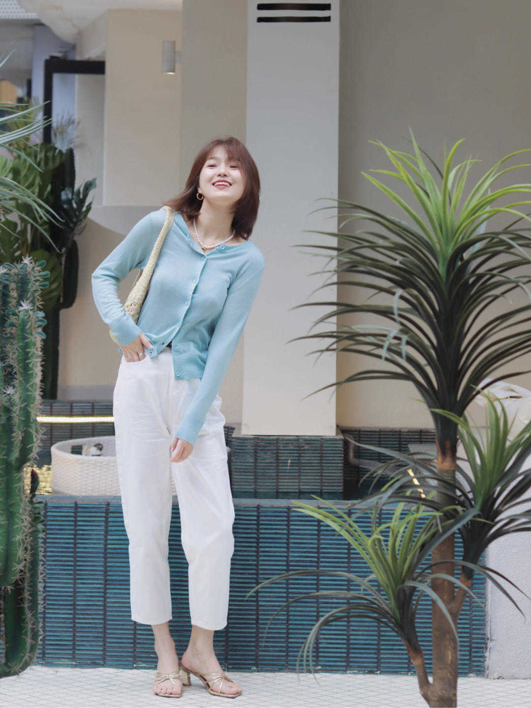 直筒|牛仔裤的n个搭配方法,显气质还减龄,高级时髦