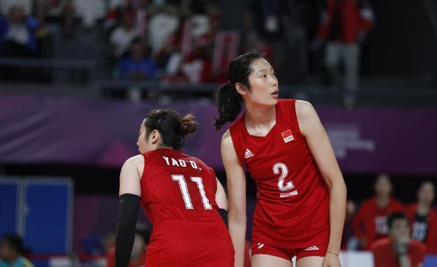 主教练|女排主力二传人选是谁?姚迪缺席原因揭晓,李盈莹领衔新三叉戟