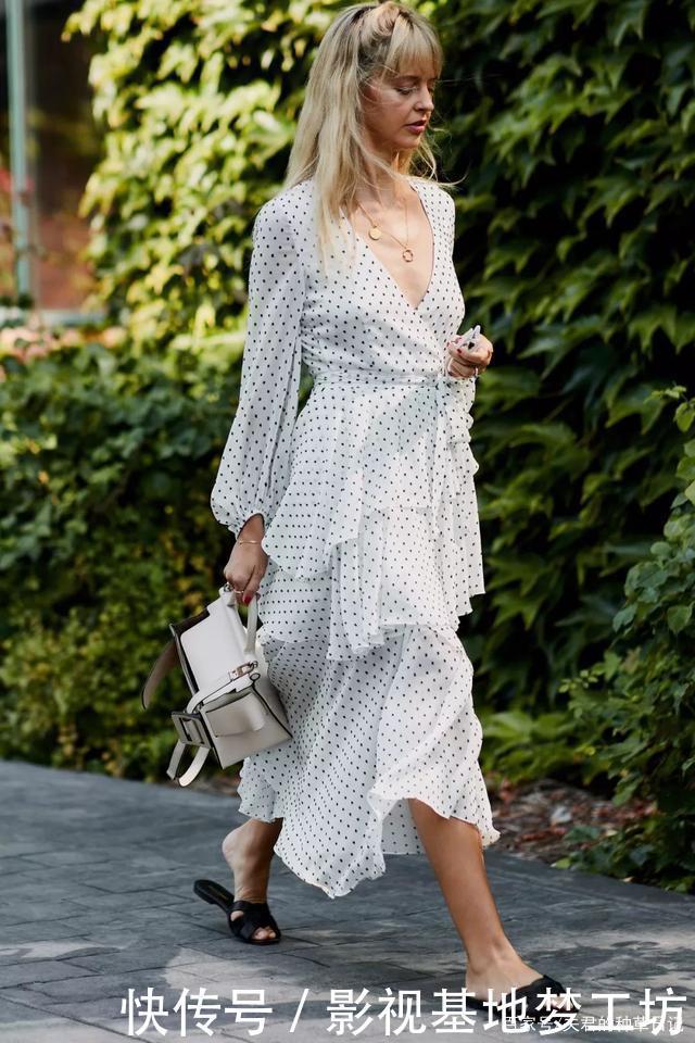 五十岁的女人要会打扮，少穿这4种“妈妈装”，显老廉价掉气质