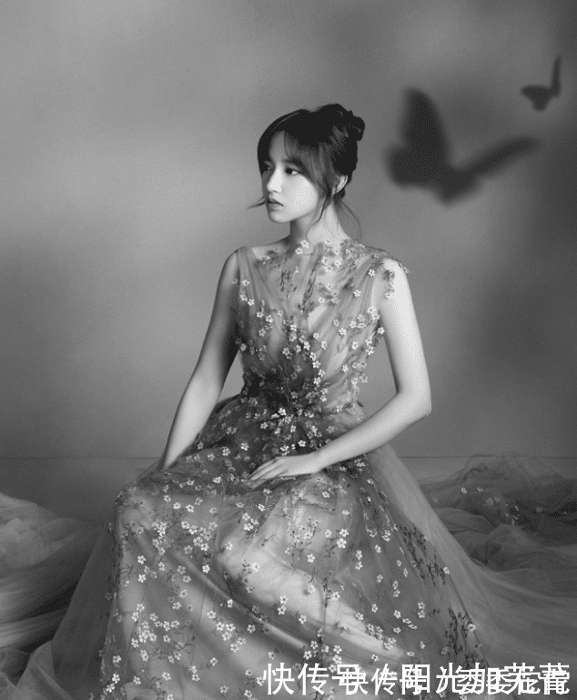 漫画腿|漫画腿不吃香了,看程潇秀出的“肉肉腿”,这才是男士最爱