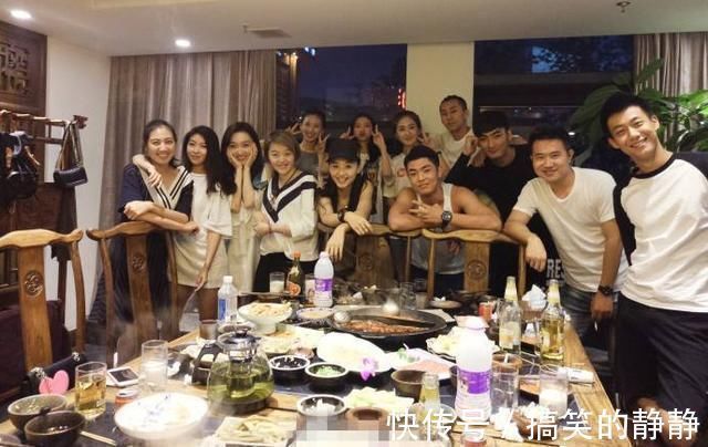 大区别|同学聚会,早生孩子与晚生孩子的差别一目了然,全写在脸上