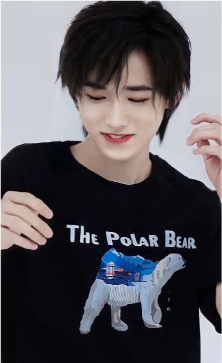 《王牌6》正式官宣定档，宣发海报成亮点，宋亚轩站位有深意