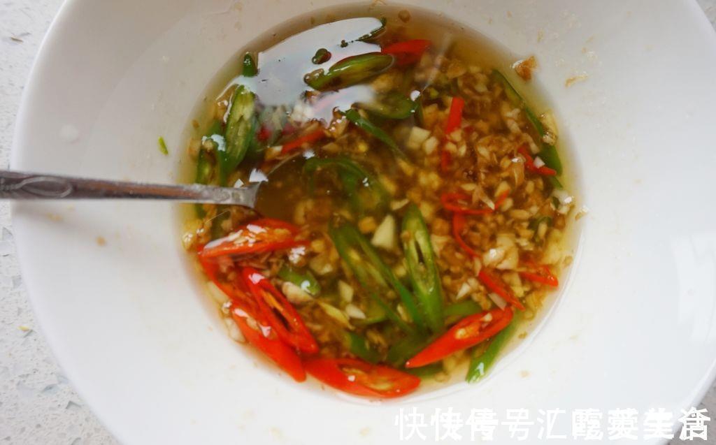 黑木耳|这道菜是“一次性”菜,没吃完倒掉也不要隔夜吃,不然危害很大