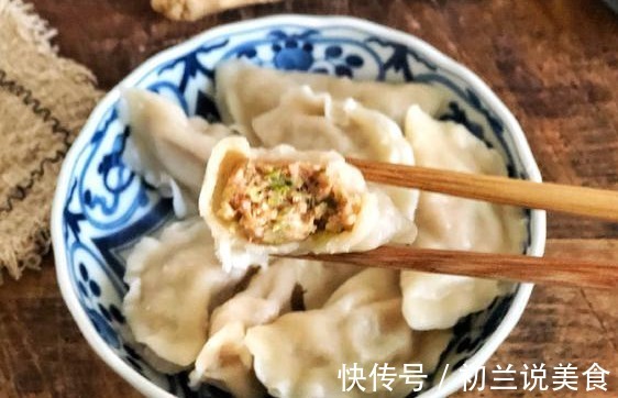 芹菜馅饺子里除了放肉，别忘了再加点它，一口一个简直太香了