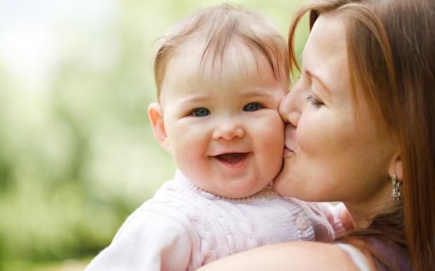 睡眠质量|宝宝很晚都不困,总在半夜起来玩?可能是父母忽略了“隐藏睡眠”