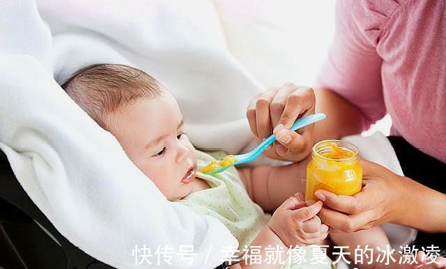 母乳|6个月宝宝除了喝母乳,5类辅食也可以添加,宝宝吃的乐哈哈