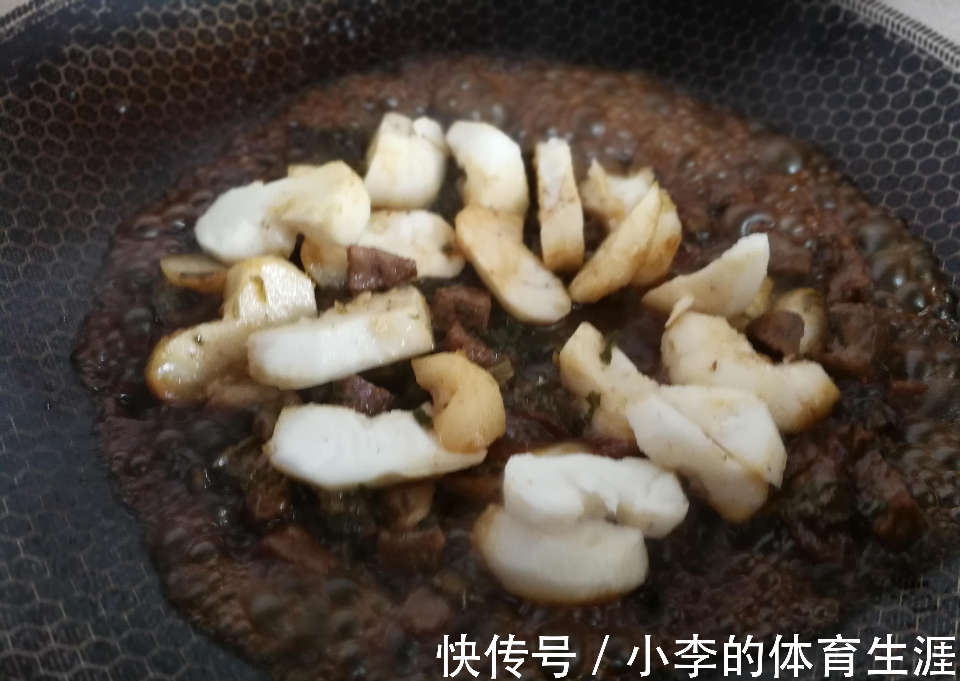 健康|牛肉烧马蹄,色泽光鲜,美味健康