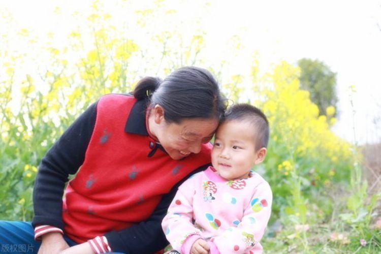 亲和力|孩子将来是不是“有钱人”,7岁左右就注定了,三方面有迹可循