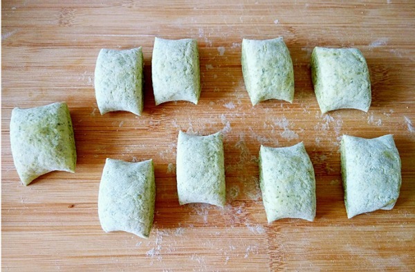 菠菜泥|开春,这菜要给孩子多吃,帮助长个子,精力十足,学习更起劲