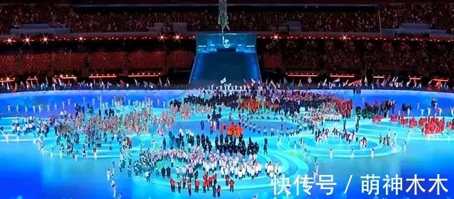 中国结|冬奥闭幕式现场太嗨:谷爱凌苏翊鸣同框,中国结折柳展东方底蕴