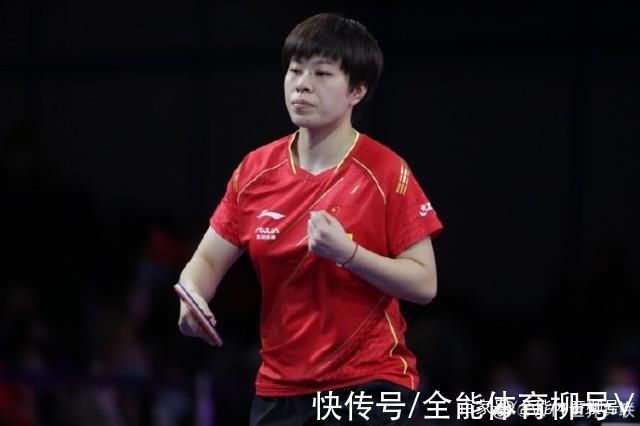 决赛|CCTV5直播世界杯:4-1横扫打哭日本伊藤美诚，王艺迪再次冲击冠军