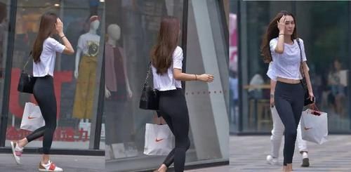 女人味|让瑜伽裤穿出属于你的味道，轻松彰显时尚，衬托出很好的身材