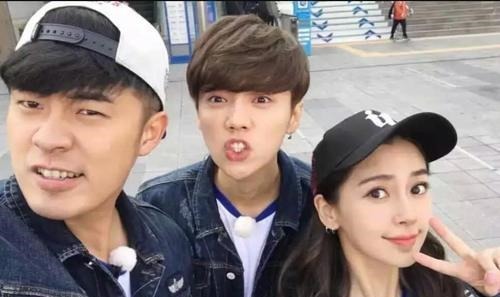 王彥霖|王彥霖退出《跑男》后,頂替王彥霖的竟然是曾經(jīng)的“老人”,網(wǎng)友:收視率徹底穩(wěn)了