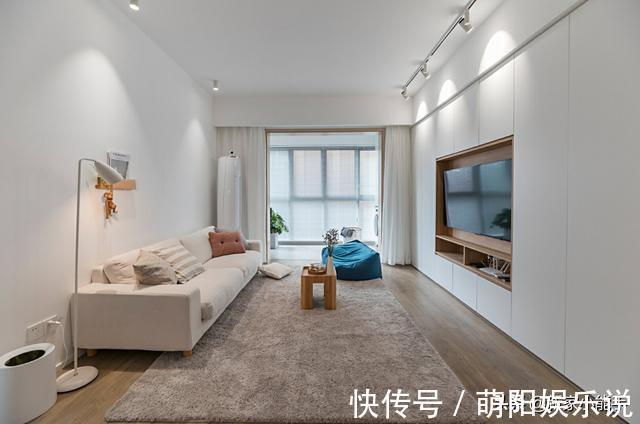 年轻人|看了她家才知道,这才是年轻人想要的效果,简洁漂亮又实用