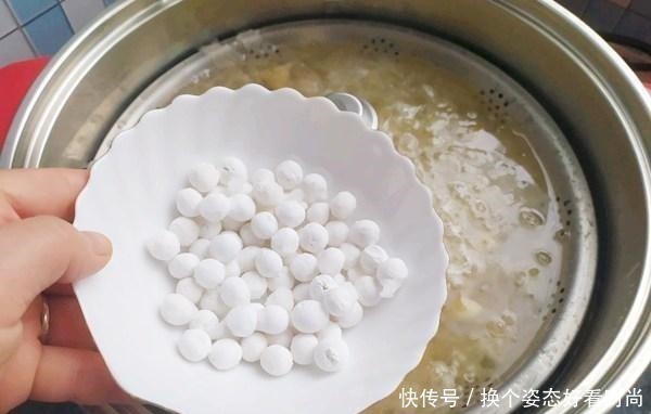 补血|睡眠不好的人要常吃它,补血益气,安神助眠,简单煮一煮特好吃