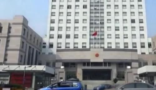 黄女士|120万的房子装修后，门锁竟被换了夫妻俩还被卖给了别人