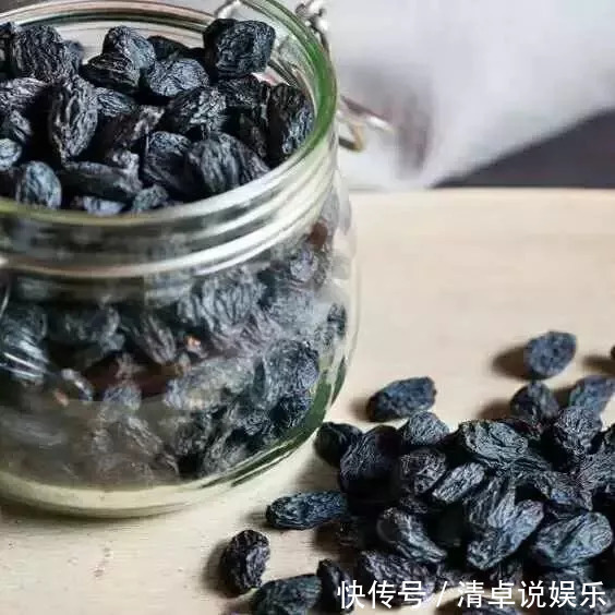 紫葡萄干|秋季干燥,需要补气血,真正补气血的不是红糖红枣,而是他们!