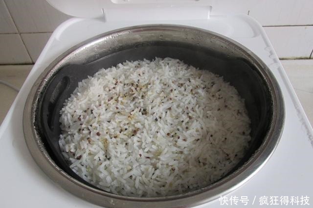 我家最近迷上它,简单1蒸就上桌低糖好吃不长胖,强壮身体显年轻