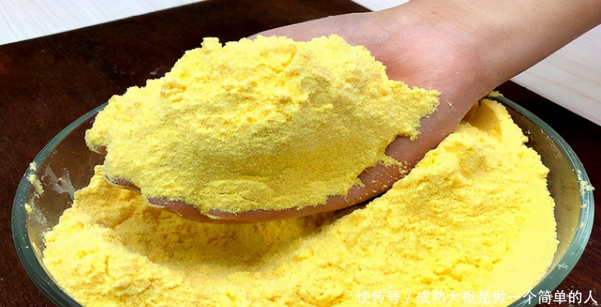 玉米面饵|廉价的自制饵料,竟是大鱼克星?“玉米面饵”的妙用很少有人知道