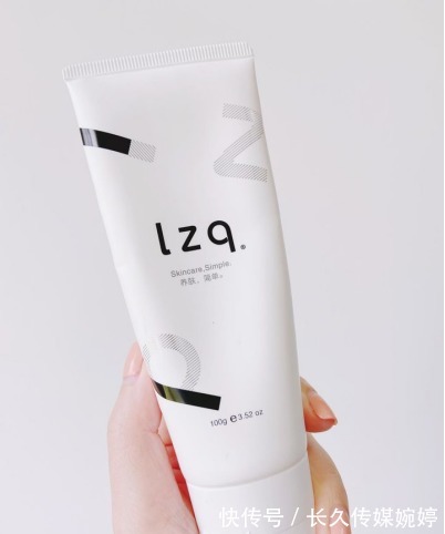 提取物|提醒女生:已将这3款鸡肋洗面奶列入黑名单,洗脸的东西谨慎购买