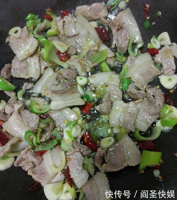 包菜炒肉|减脂瘦身的晚餐就是它了，吃了以后体重蹭蹭往下降，成本只要2元