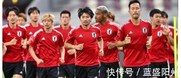 决战|1-1!国足迎大决战,李霄鹏打服亚洲第二,球迷亢奋,央视直播!