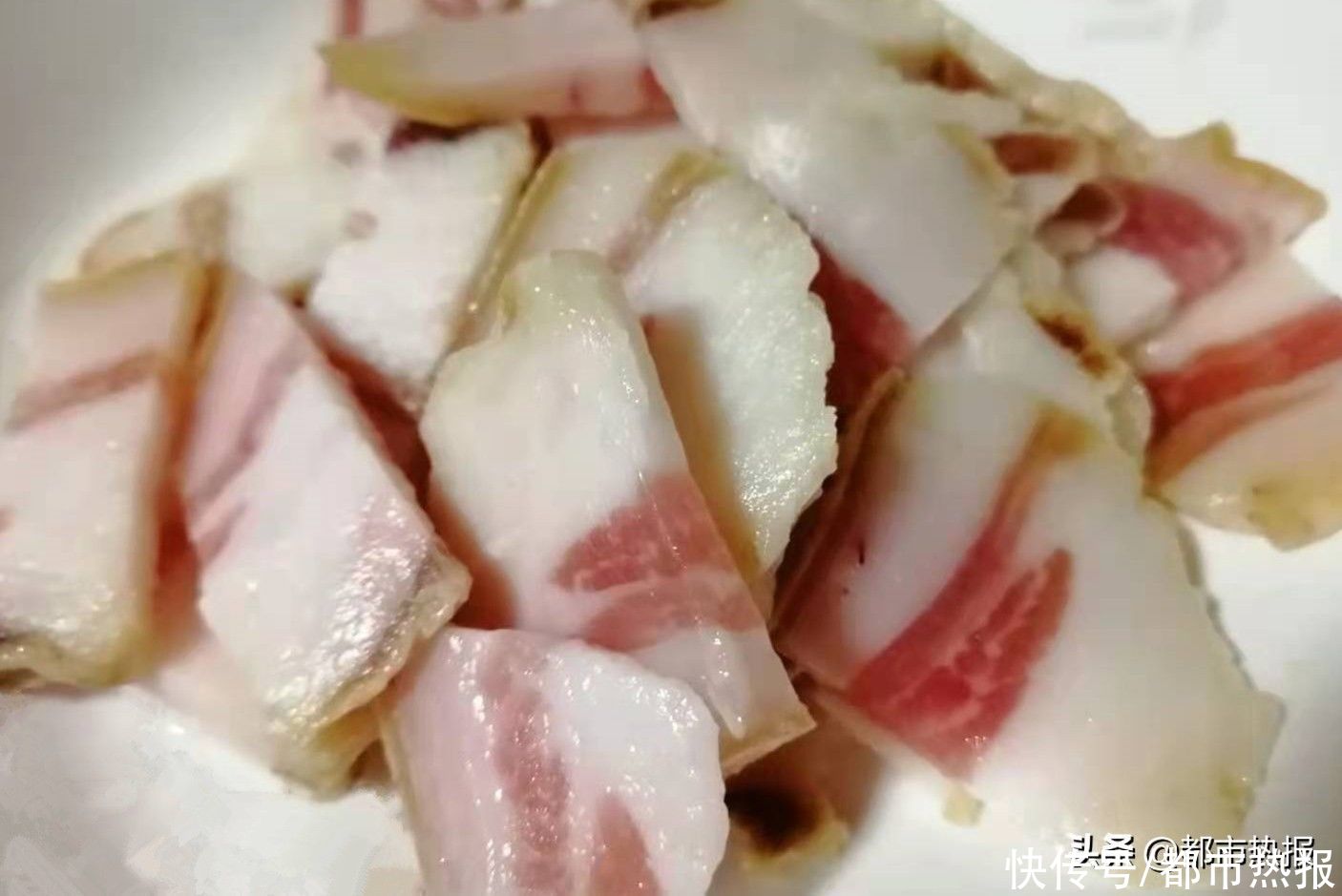 土豆|腊肉糯米饭 没下饭菜也能吃两碗