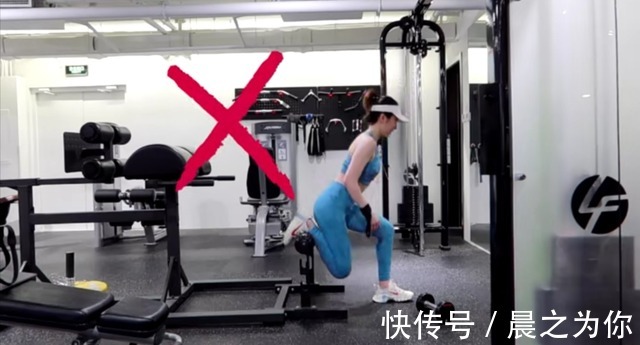 wiktori波兰健身达人，颜值高，身材凹凸有致，靠美臀吸引了不少粉丝