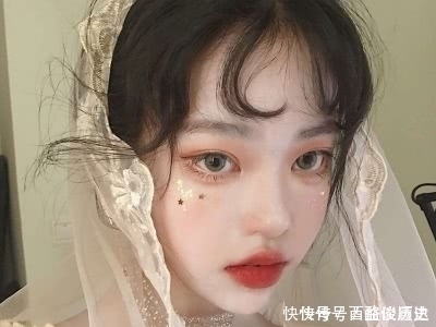 女神|青春期女孩怎样让眼睛“变大变美”?坚持3个小妙招,让你成为班级女神