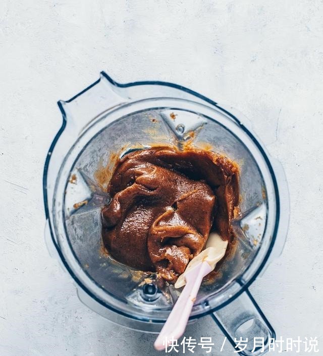 汉堡、蛋糕、披萨……素食主义者的餐桌远比你想象中丰富多彩