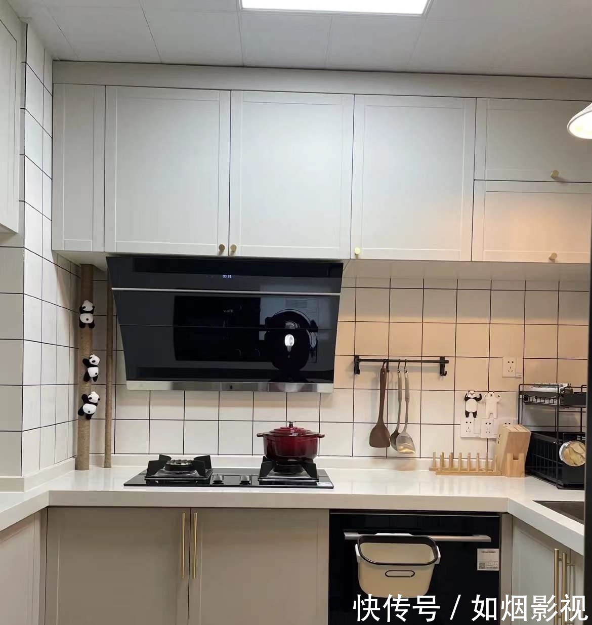 玻璃|江蘇30歲獨居女主,拒絕“過度裝修”,網友:你可以搬出去住嗎