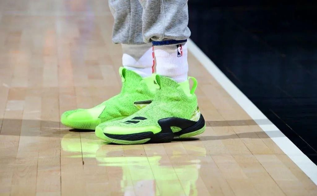 打底裤","m":"ae0058326aea4ed035aac1caa1a607ca8eda21dc","nlabel":"stat_3045560687:zm.news.so.com:5ri45oiP5bCP5LiN54K5,pageType_zmt,glevel_3","ntag":"tfashion;sfashion_时尚;kfashion_1:打底裤;cfashion_P:时尚:针织毛衣:针织