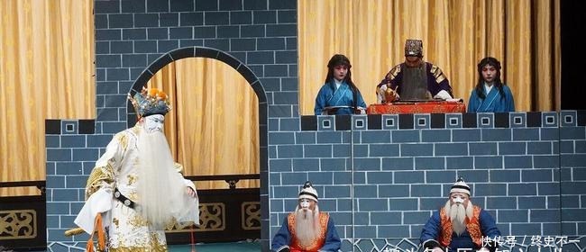 识破|司马懿早就识破了诸葛亮的空城计,为何撤军,临死前说出真相