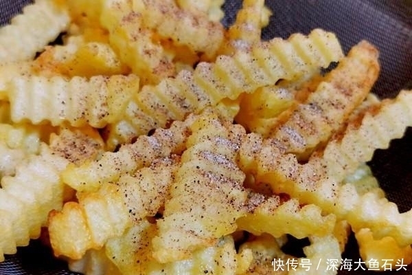 肉丝|土豆炒肉丝?薯条炒肉丝?一样的食材,动了手脚后,老少皆宜