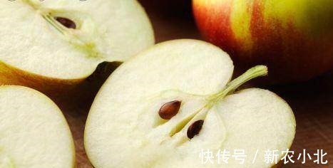养生|睡前吃苹果等于吃毒药养生专家告诉你吃3种食物的正确时间!