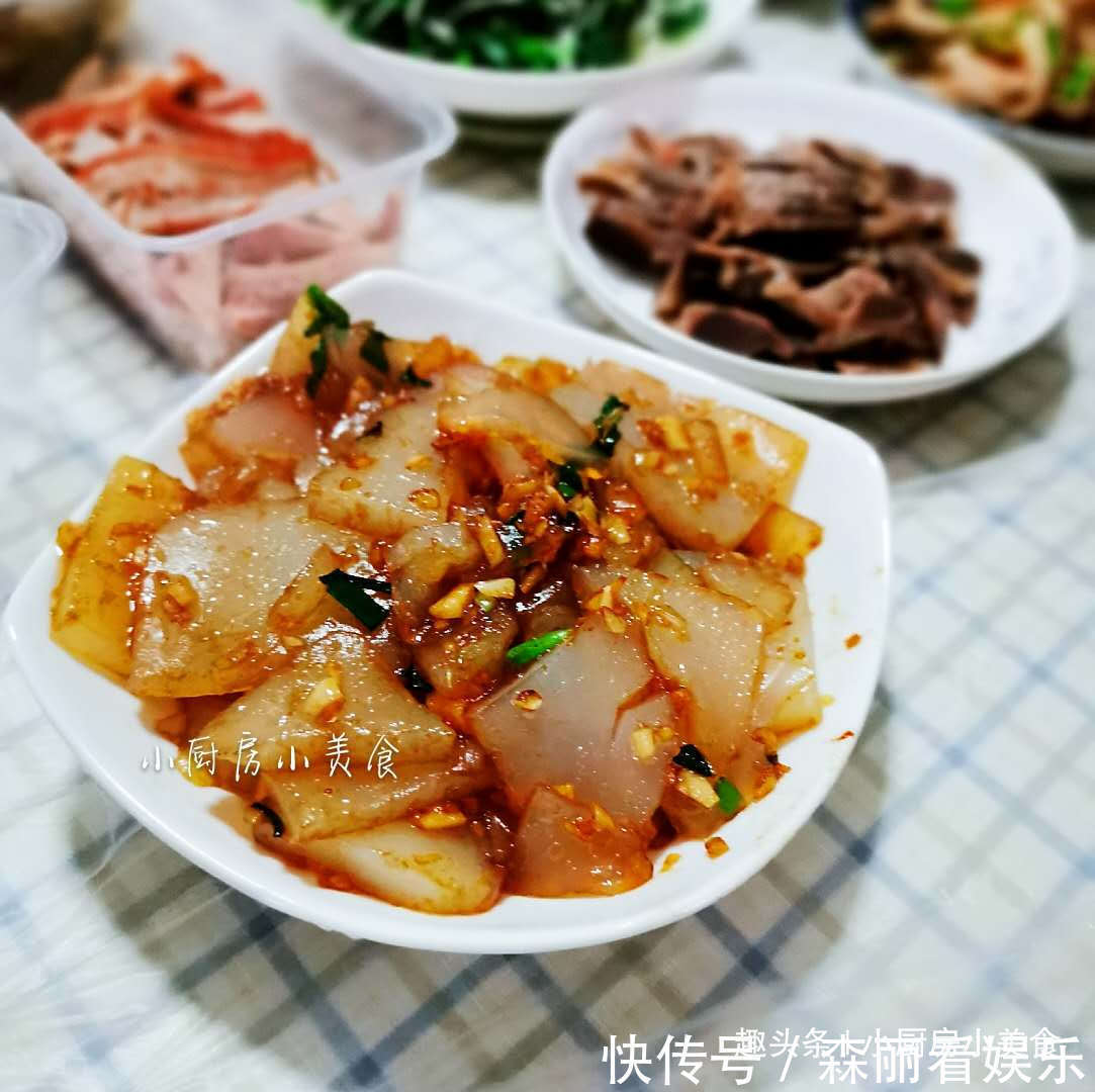 在家|老公生日,在家简单过,一桌菜钱不如一瓶酒钱