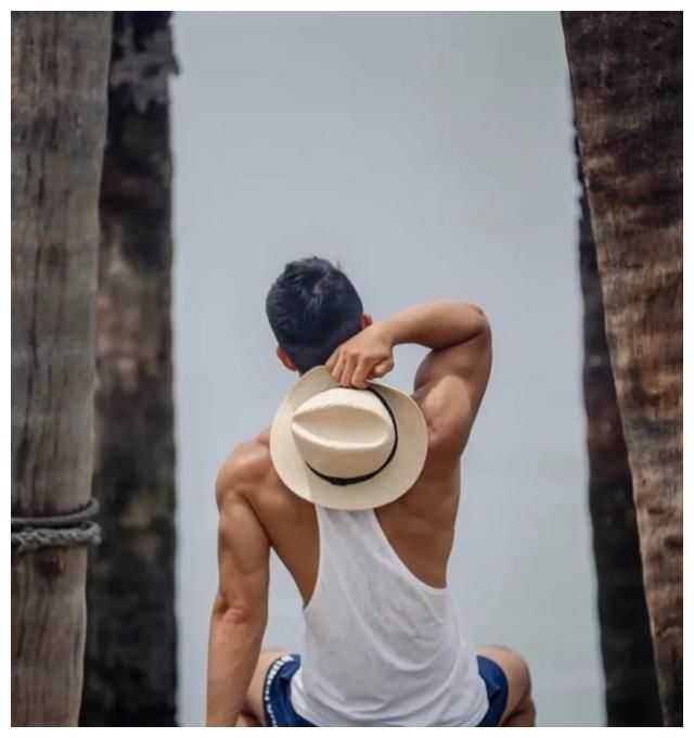 降低|新手减肥不知道注意什么事项，教你几个健身方法，将运动困难降低