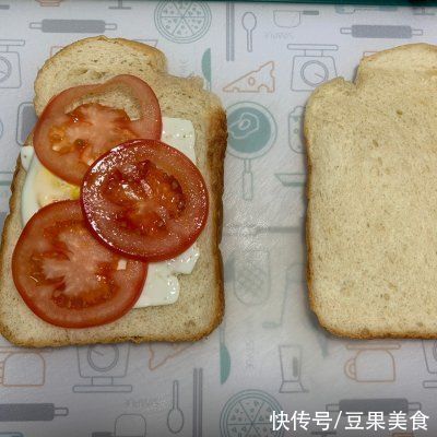 沙拉酱|鸡蛋火腿肠三明治你这么做，不怕你不上瘾