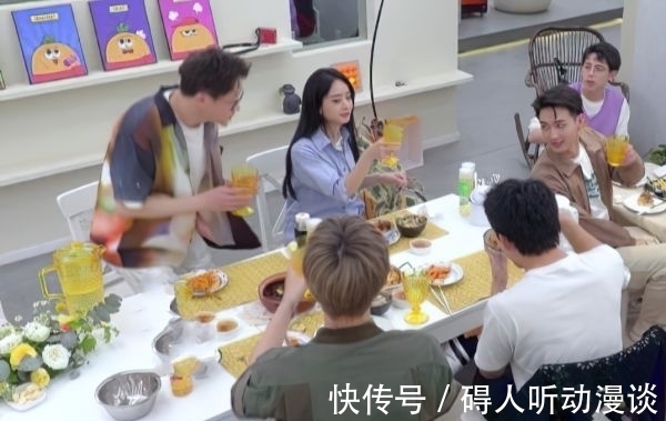 抹布|冰箱、首播,趙麗穎抹布洗杯子引熱議,恢復單身和男嘉賓互動超甜