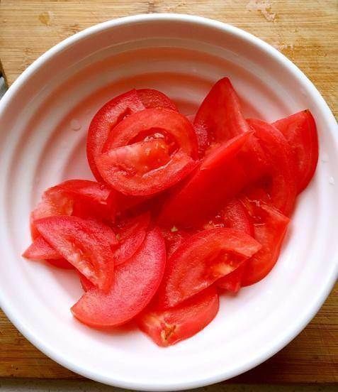 冰箱|六月,番茄放冰箱冷藏,坏的更快行家用这一招,放几个月也新鲜