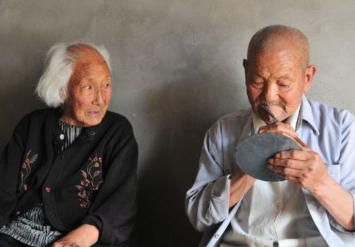 人生$“父母在,人生尚有归处”,后半句更加精彩,可惜很多人不懂!