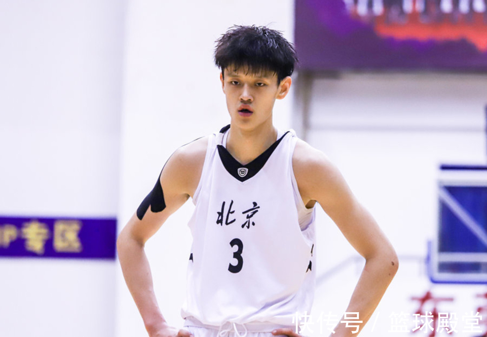齐麟|齐麟因伤退出国家队，未来4大锋线强势崛起，他的上限也就这样了