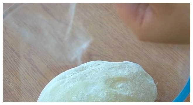 这种早餐饼,层层酥脆直掉渣,做法还简单,外面早餐店根本吃不到