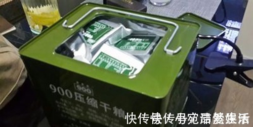 膨化粉|军用压缩饼干真能抗饿2天?放开水煮30分钟后,结果怎样?