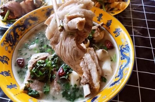 中国哪个地方的羊肉最出名?