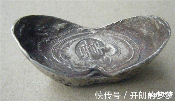 人民币|武松出家六和寺被赐十万贯,十万贯如果放到现在,值多少人民币