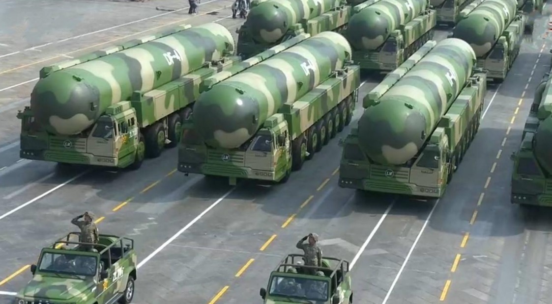 东风41能将多枚核弹头送到纽约,为何东风5