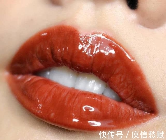 彩妆 泰国最热门八个彩妆品牌俗又大碗，服帖不脱妆专供30度湿黏天气
