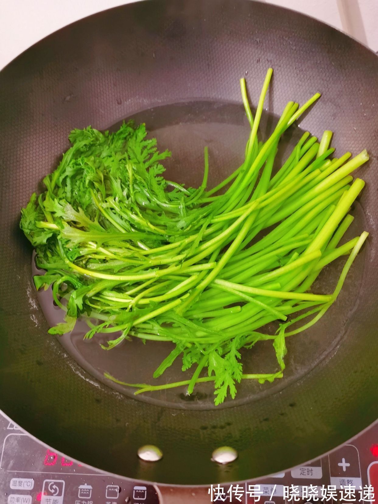 这道菜|入睡难,睡眠浅,隔天吃一次此菜,清心安神,一觉睡到大天亮!