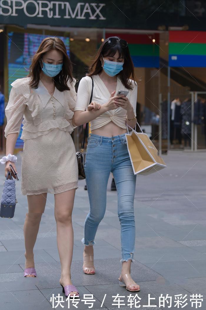 嫌弃|旧旧的花边白裙,我们是否会嫌弃它的存在